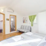 شقة Family-friendly With Swimming Pool Gornji Tucepi, - 17686