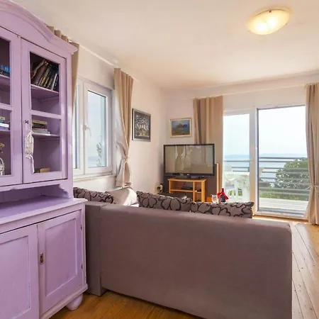 Family Friendly With A Swimming Pool Gornji Tucepi, - 17686 Apartamento