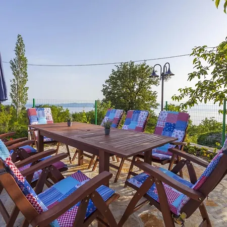 Apartment Family Friendly With A Swimming Pool Gornji Tucepi, - 17686 *